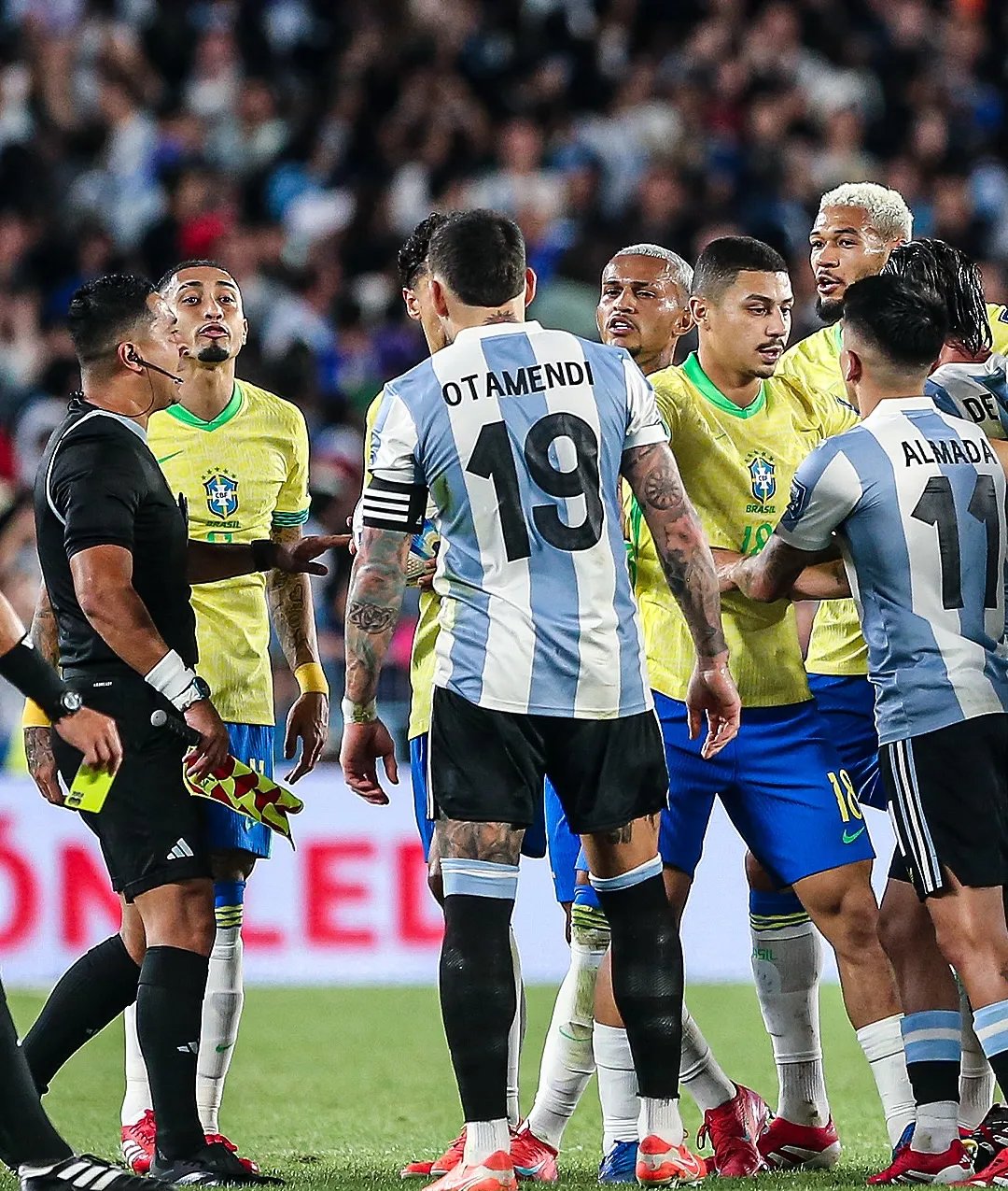 马德里竞技横扫乌拉圭,门迪高光表现 马德里竞技横扫乌拉圭,门迪高光表现