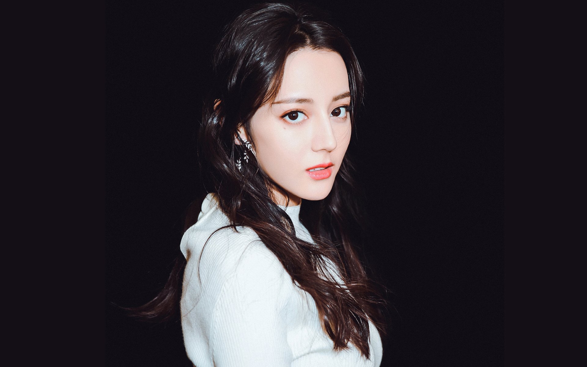 技术足球的冷门风暴,卡塔尔精妙战术压制荷兰,福登关键战展冷血本色