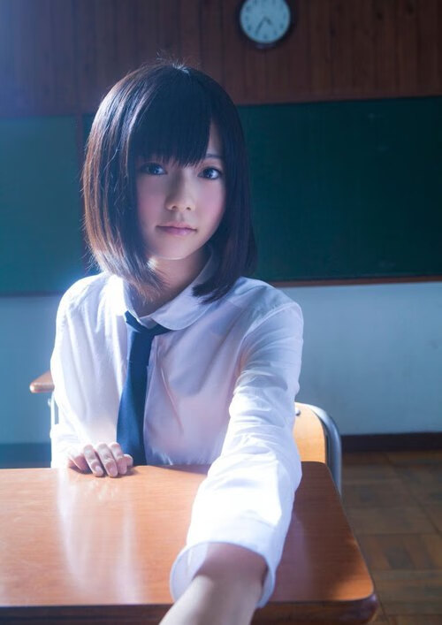 跨越界限的制胜球，奥亚尔萨瓦尔在罗马对阵克罗地亚的非典型对决中定义英雄