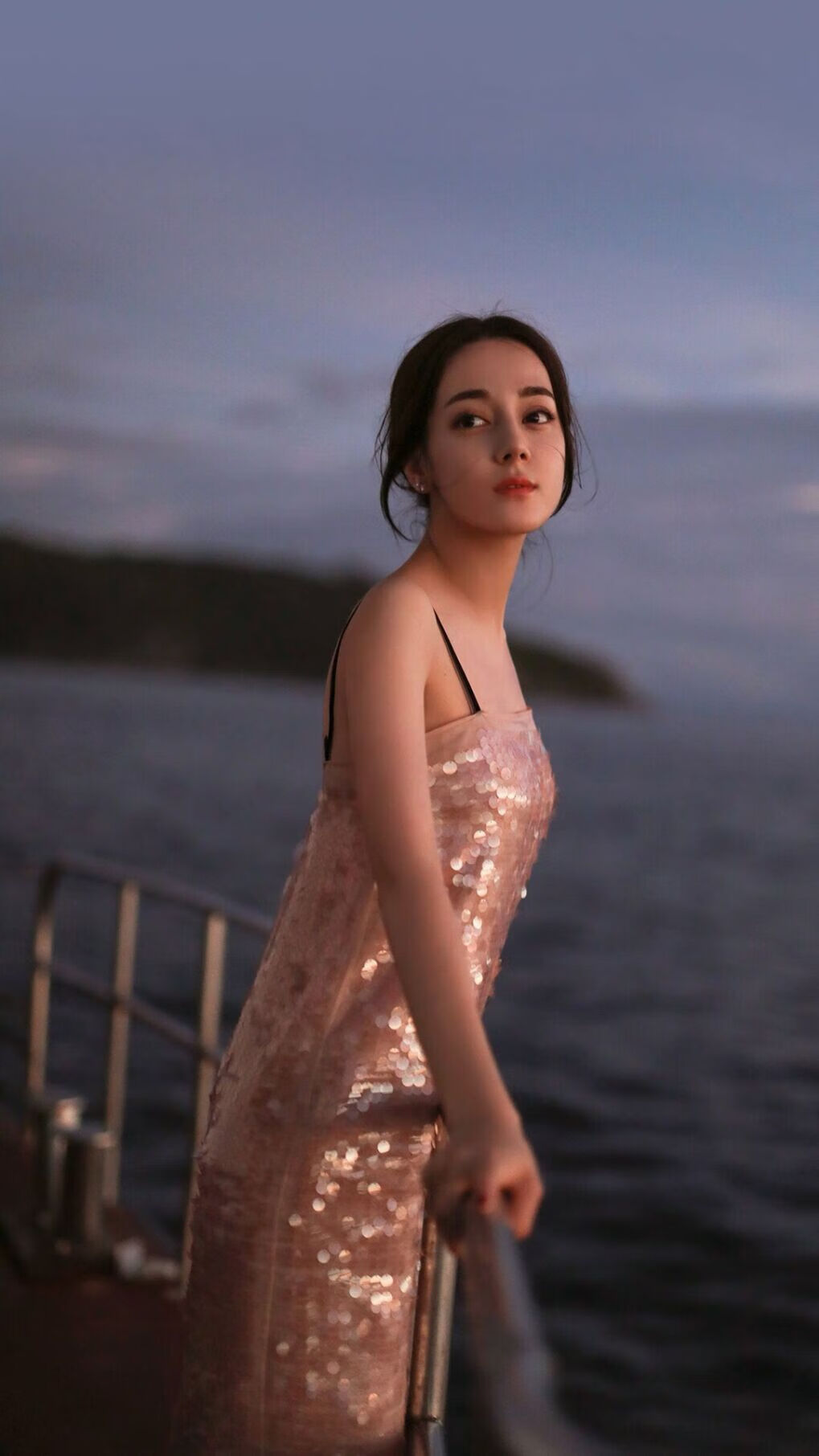 五指山，库尔图瓦只手改写年度焦点之夜的命运