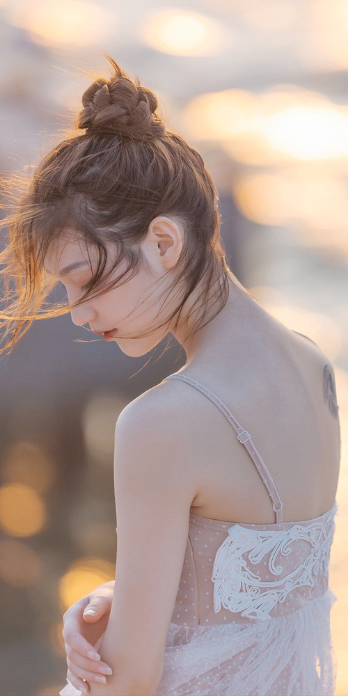 窒息式节奏与少年史诗，马竞对那不勒斯的战术迷宫与加维的成长宣言