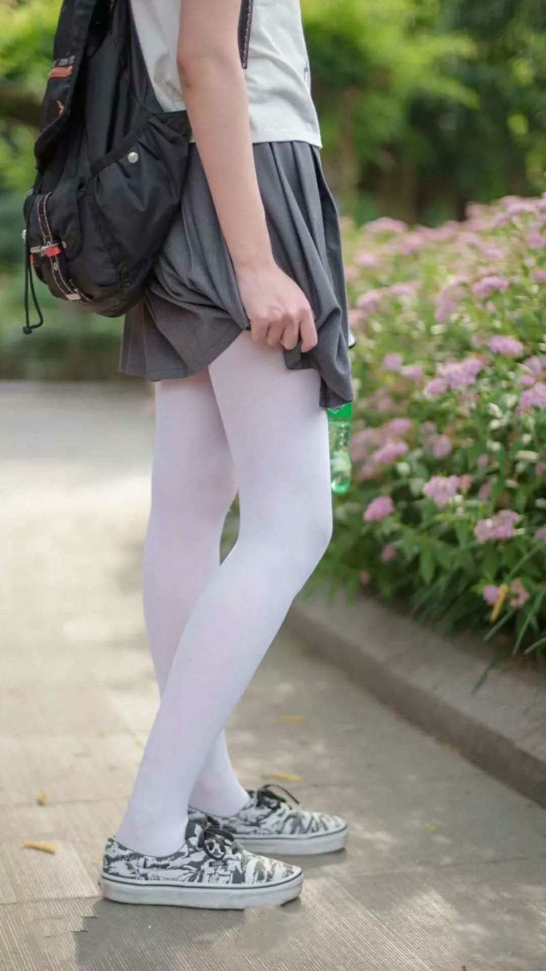 高原烈焰，碾碎东南亚风暴，萨卡一击定乾坤，秘鲁在D组书写绝对统治